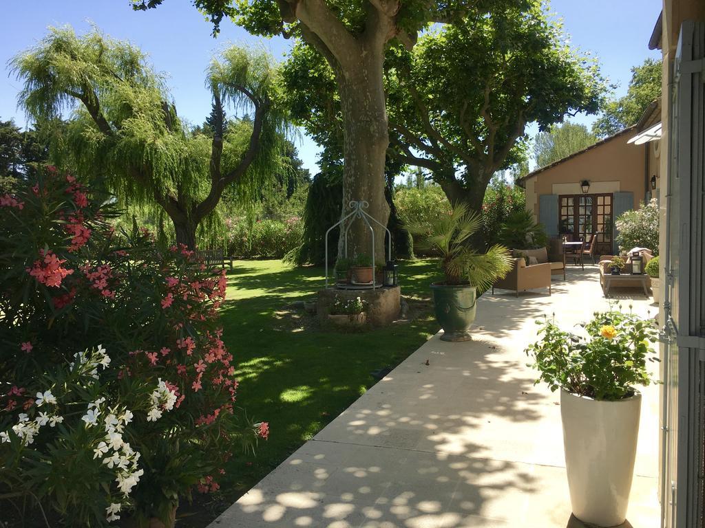 Villa Mas St Jean Noves Luaran gambar