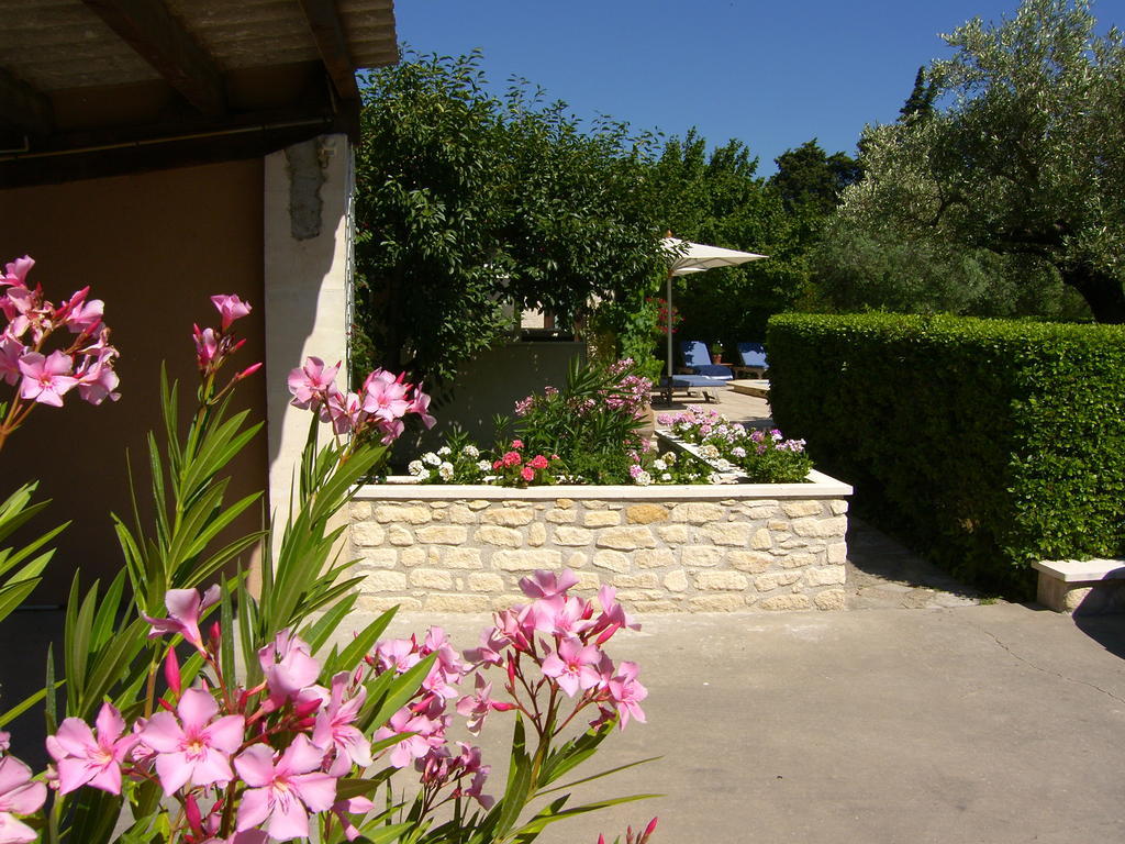 Villa Mas St Jean Noves Luaran gambar